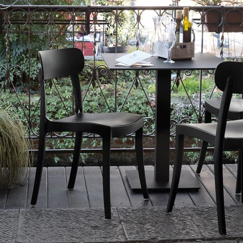Con. Locanda szék